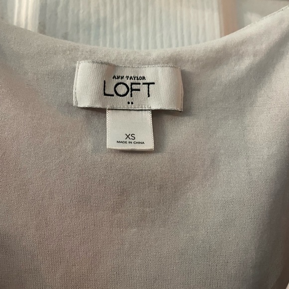 LOFT Ruffle Blouse - Picture 2 of 2